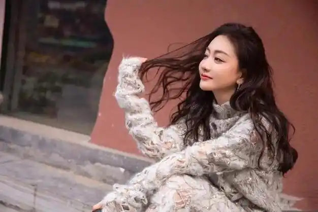 杨蓉垚垚姑娘古城的浪漫676767