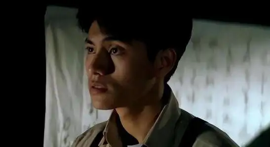 陈坤突然官宣周迅被送上热搜已经过了25年是时候公开关系