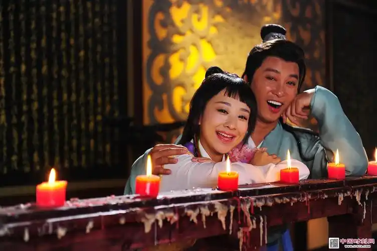 深圳卫视《土地公土地婆》之"美人照镜"精彩剧照