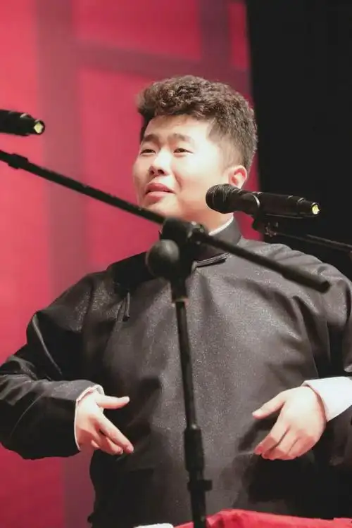 德云社----神仙可爱孟鹤堂,人间甜饼周九良