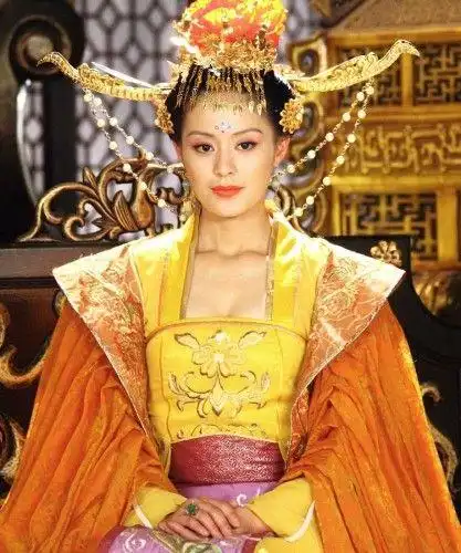 王力可 舞乐传奇@浅眉低吟采集到影视古装