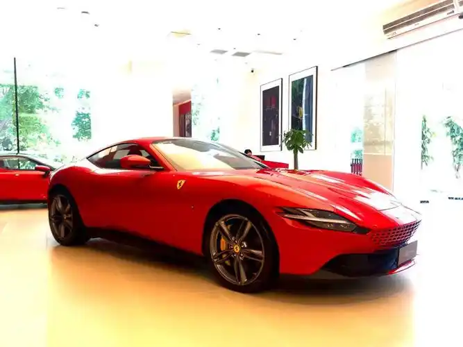 法拉利 roma红/红,现车优惠30万
