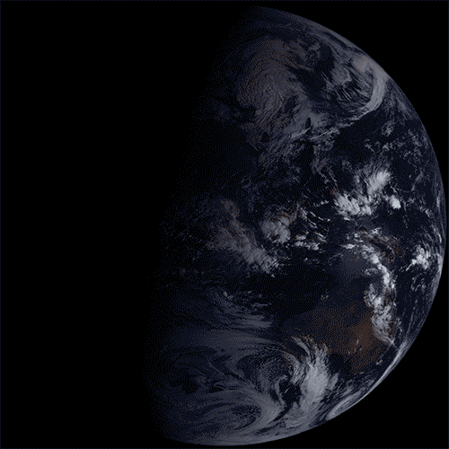 风云四号气象卫星公布首批图像和数据,年底具备试运行能力