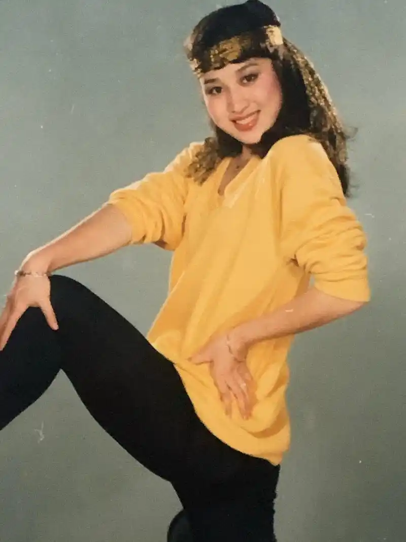 女星大郑爽:哥哥,父亲先后离世,母亲患脑梗,孝心压垮她的爱情