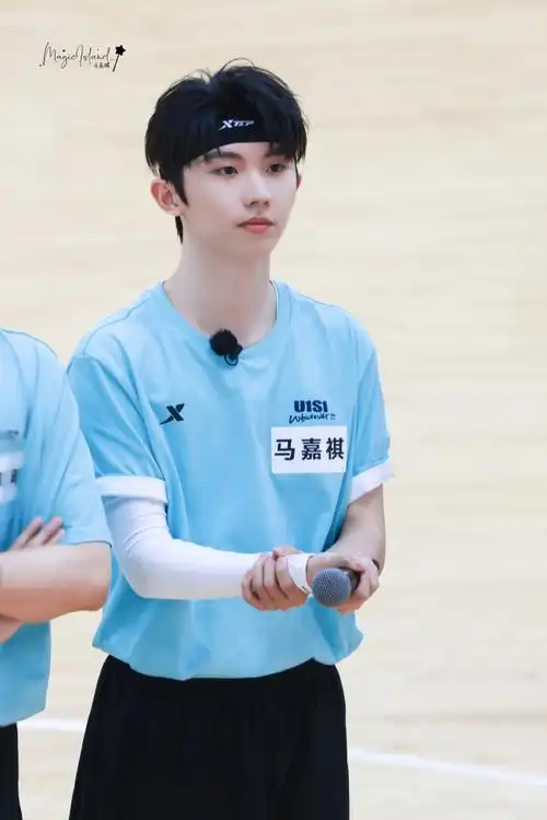 220720 夏日运动会    小马快跑 不怕跌倒  @时代少年团队长-马嘉祺