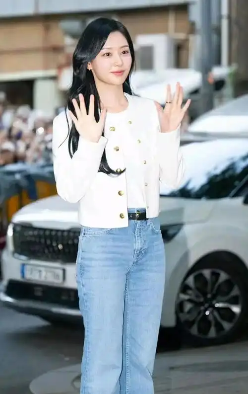 金智媛|牛仔裤_新浪新闻