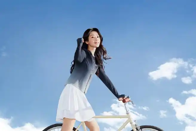 更时尚的专业防晒衣##杨紫波司登防晒衣大片##波司登骄阳##杨紫盏的