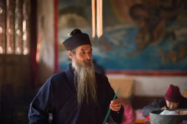 修道人(资料图)这说了一个老修行,人身难得,修行要先做人,自己的性情