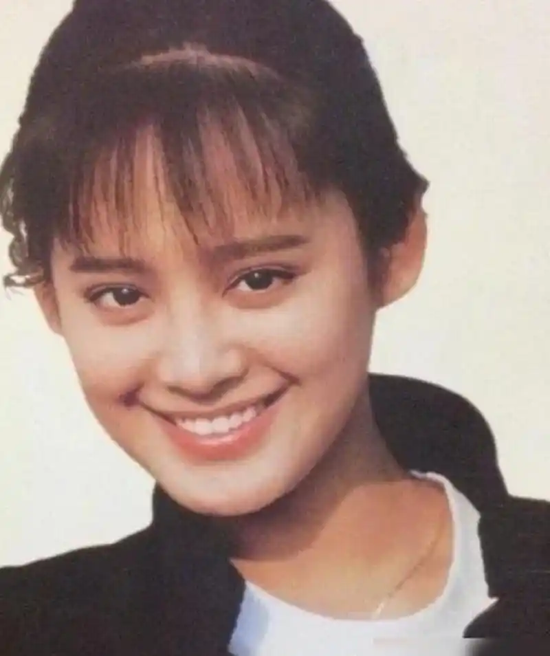 宁静竟然拍过猪饲料广告,年轻时候真有灵气