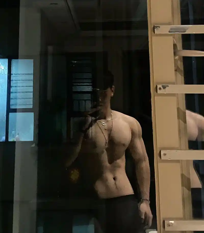 健身 _满了 #胸肌 - 抖音