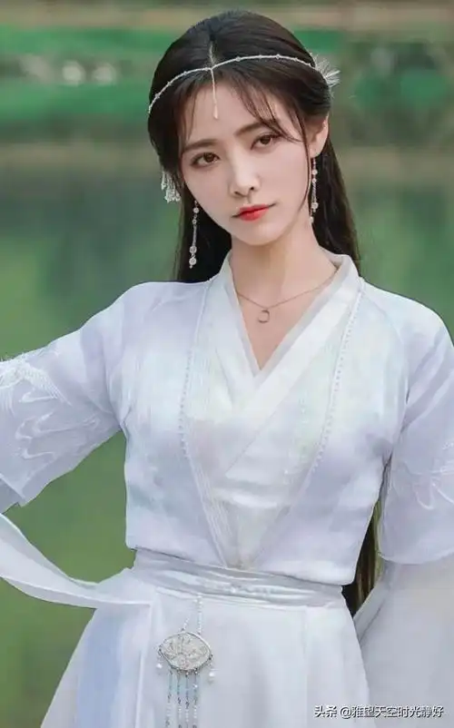 穿古装的女星哪个最美(盘点国内女明星的古装白衣造型)(35)