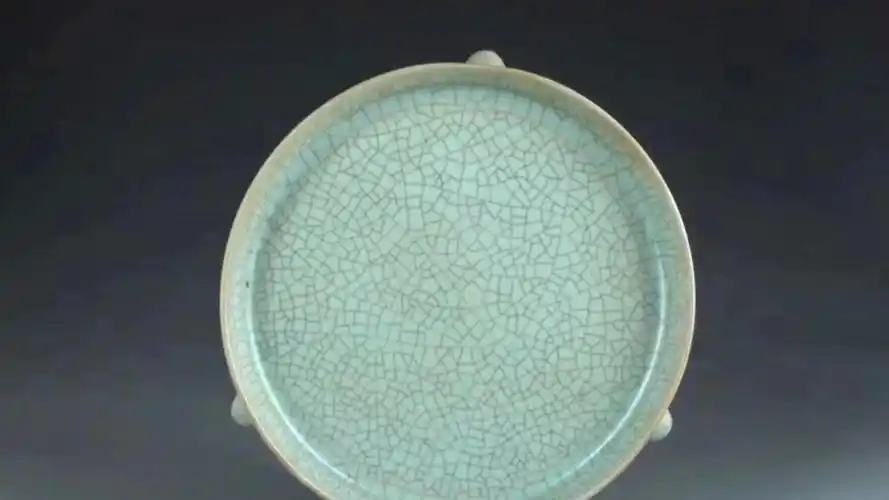 大家欣赏一下博物馆珍藏汝窑笔洗