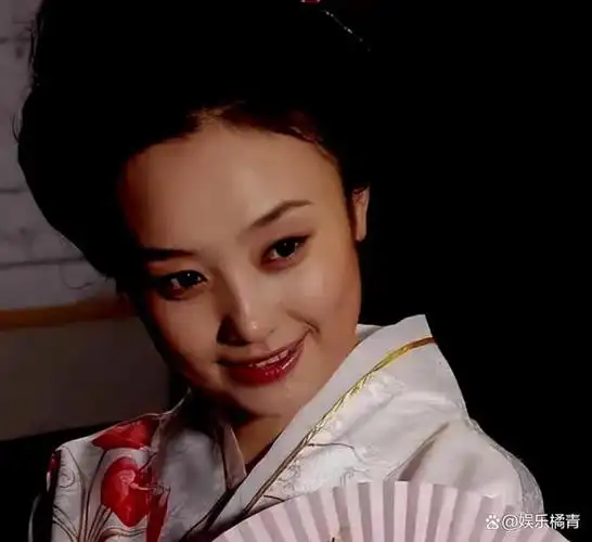 刘大头是《2号交通站》中的反派角色,由演员袁苑出演.