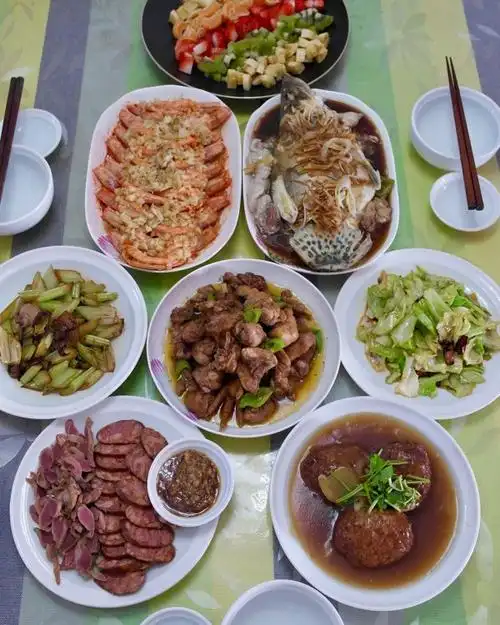 静笑嫣然_etvh做的年午饭