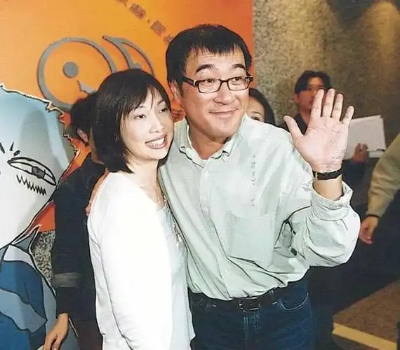 李宗盛:狠心抛弃发妻,婚内恋上林忆莲,花甲之年再娶小27岁娇妻