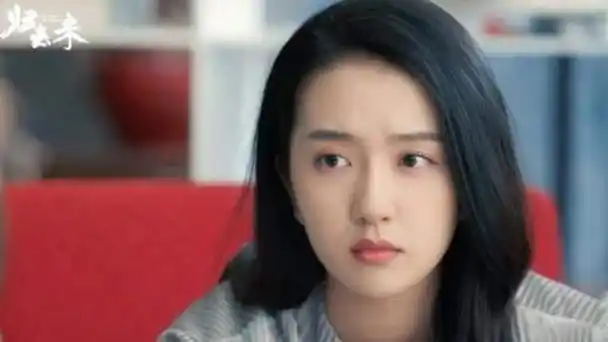 许龄月也出演了不少的电视剧,和杨幂曾经合作过《小时代》,而且还和