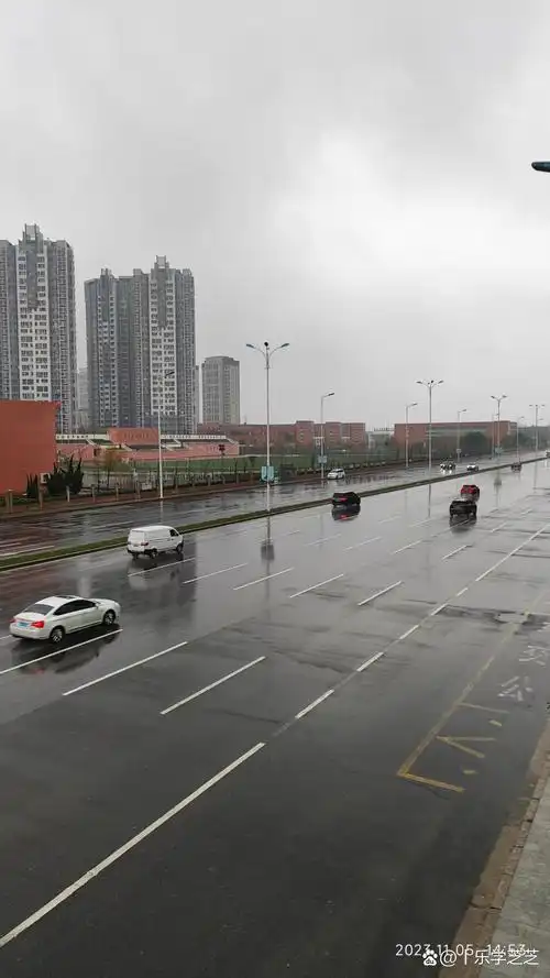 天津市滨海新区作为国家级新区和国家综合配套改革试验区,自成立以来