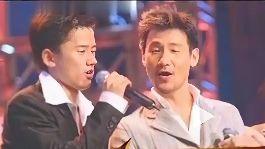 评委张学友 : 张杰从一出道就很像一个成熟歌手了