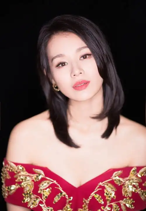 胡杏儿图片胡杏儿性感写真图片