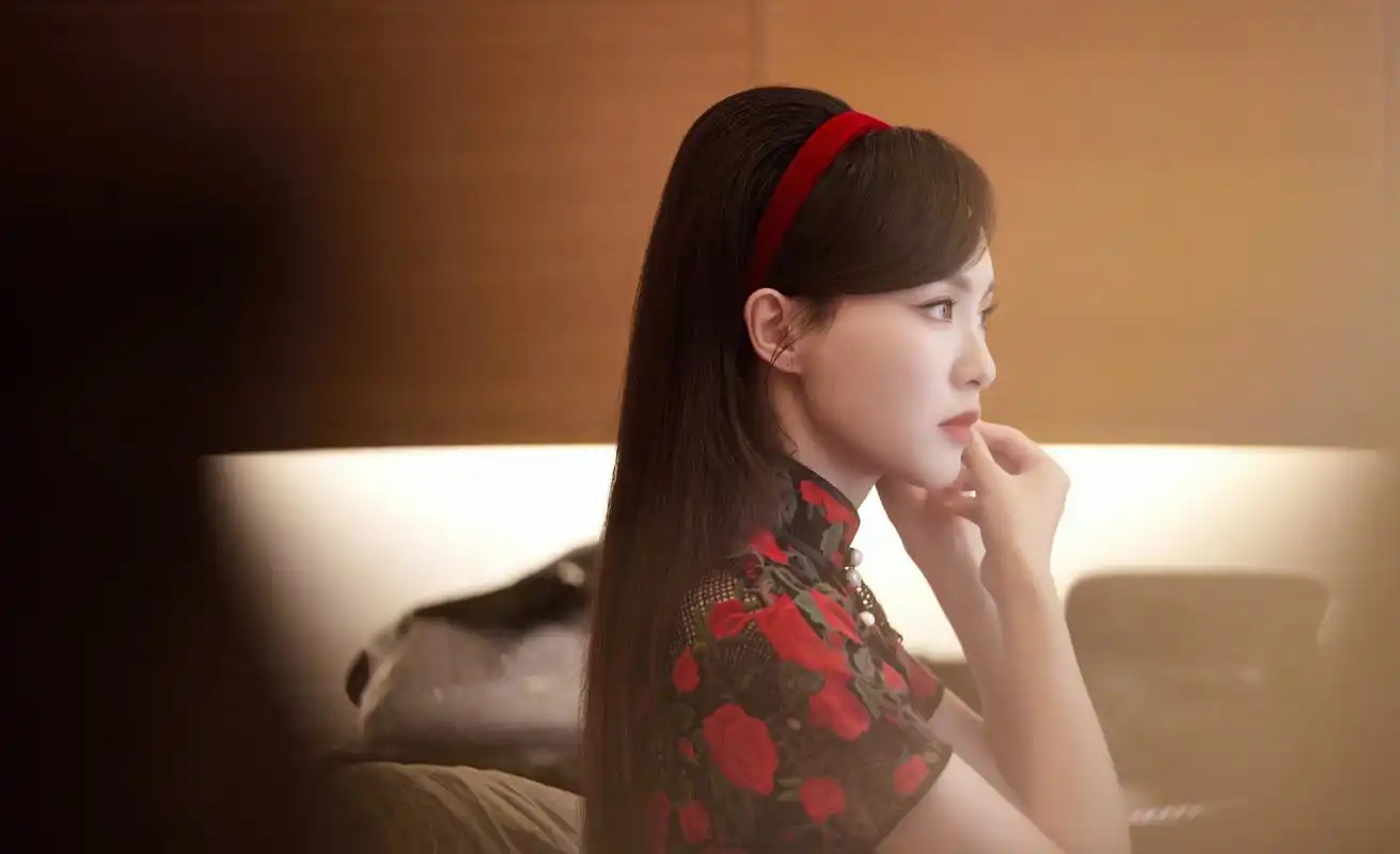 唐嫣旗袍穿搭,优雅明艳的糖糖