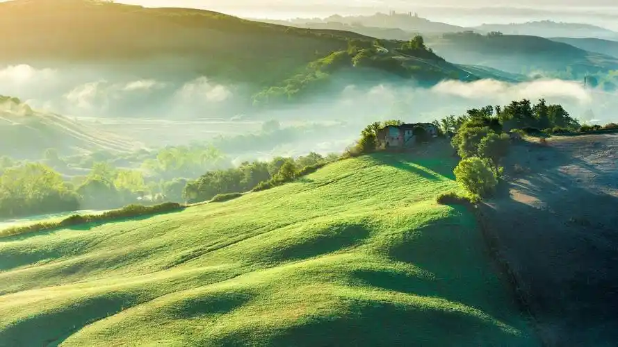 大自然的韵律:摄影师镜头里的山水风景_支持