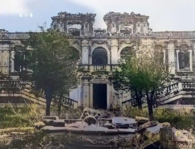 清末上色老照片镜头下真实的一品大员鸦片战争中被毁的圆明园