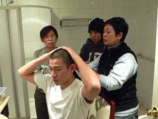 刘德华为《刺马》剃头全过程(图)