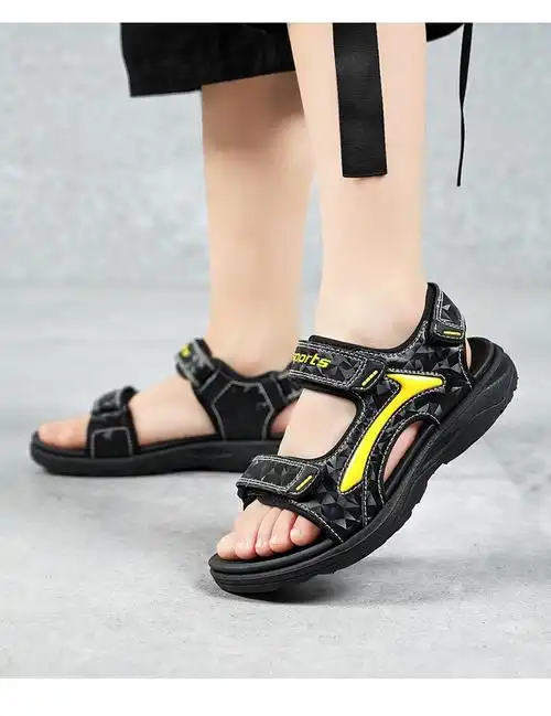 凉鞋男童凉鞋夏季小学生中大童儿童时尚软底男孩露趾沙滩鞋子oothc