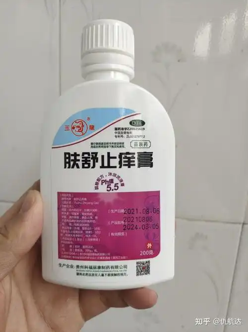 以前头屑真的太多了现在嘿嘿跟踪一下我的去屑经历