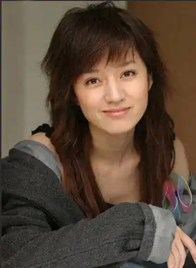 "老男孩"郭京飞:和老婆相识一个月就闪婚,结婚15年居然0绯闻_鲍莉