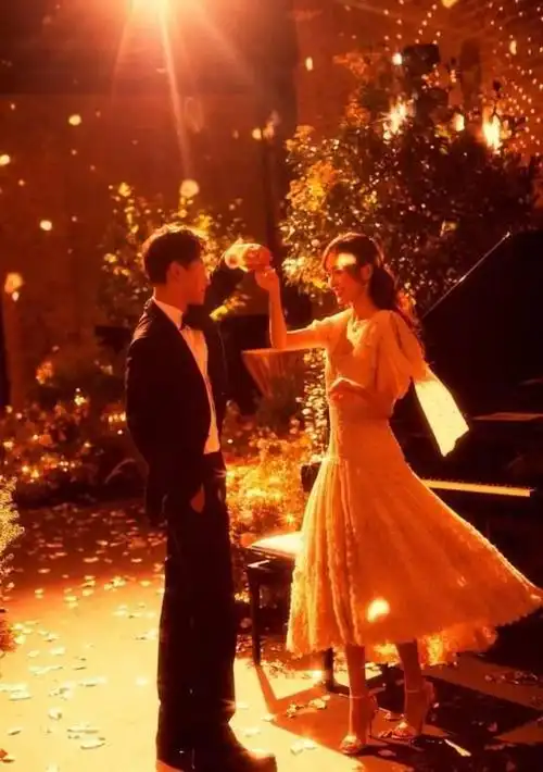 有一种"恩爱"叫罗晋唐嫣,结婚5年后,给内娱夫妻"上了一课"