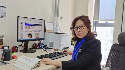 立德树人好老师张玲玲致力于思政课的守正创新