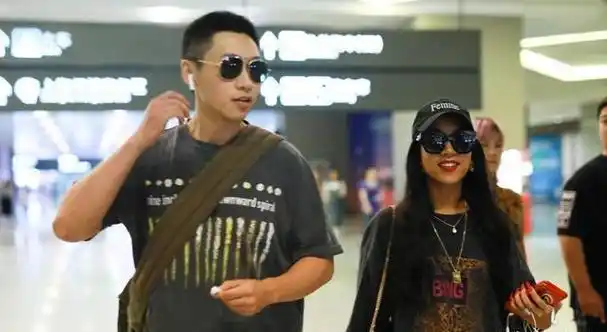 有一种反差叫吉克隽逸成名前与成名后差别太大了