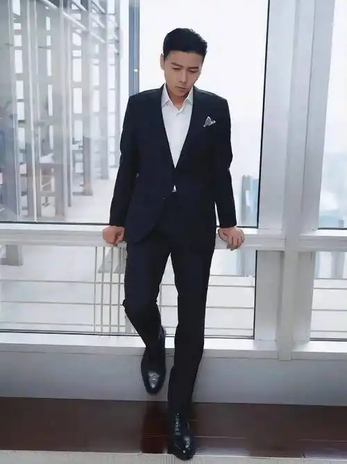 穿西装好看男星,只服这11位,贵气逼人,妥妥财阀少爷归来_张晋_罗云熙