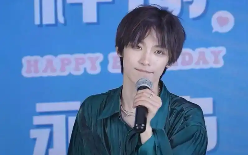 20220706梓渝生日直播下_哔哩哔哩_bilibili