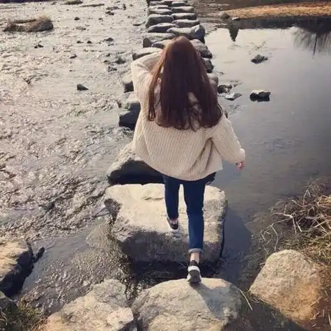 女头像全身照背影图片大全 女生头像图片大全 -【爱个性】