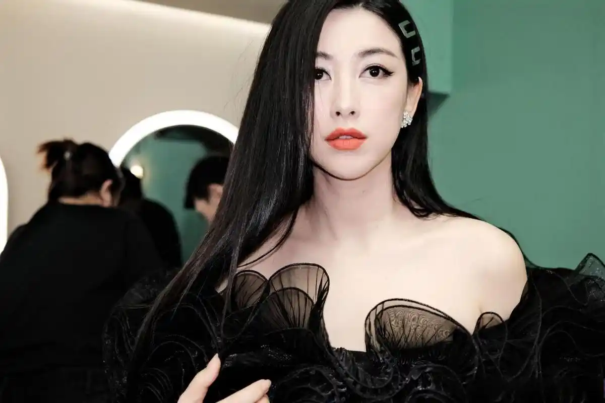 朱珠乘风破浪的姐姐,披荆斩棘的女人!