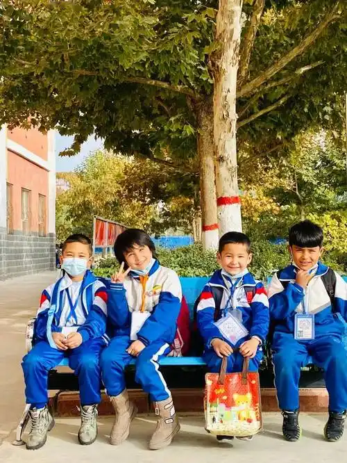 这一天,让我们一起去看幸福!_叶城县