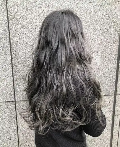 发型欣赏温柔水波纹卷