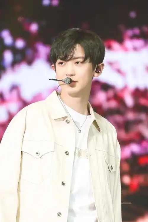 朴灿烈唯一官方门面