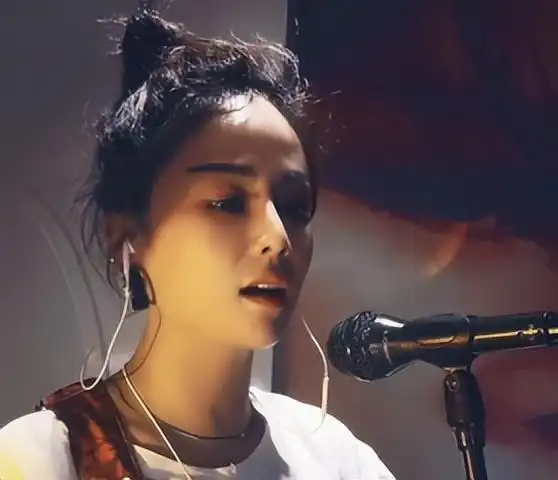 歌手花姐资料身高