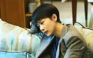 《小别离》演员表 : 演员表 黄磊 饰 方圆 海清 饰 童文洁 朱媛媛 饰