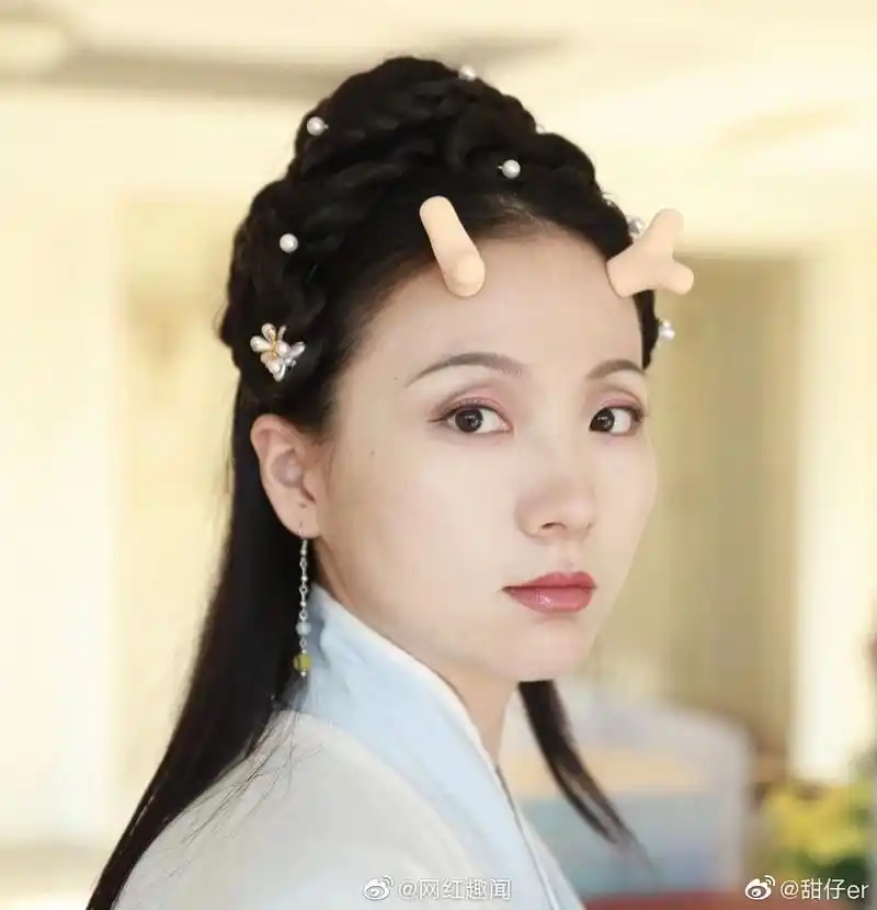 并且陶虹本人评论选头像!