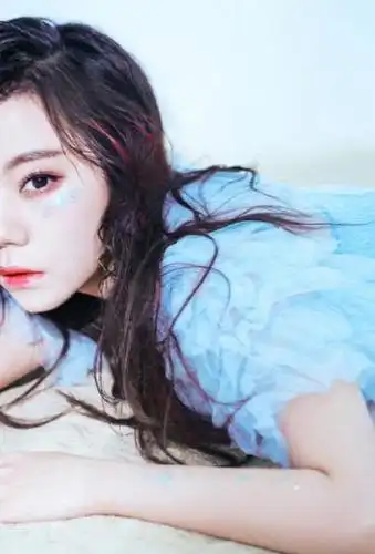 紫宁清新灵动时尚写真图片,张紫宁图片-第8图