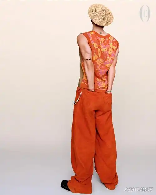 王嘉尔:不只是艺人,更是潮流引领者!