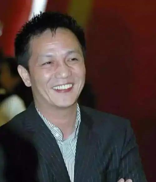 周正毅的生日宴,远没有那么简单,虽然高调,但是其实他瞄准了这个新兴