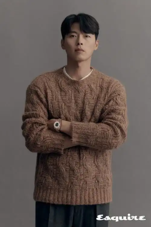 玄彬时尚画报公开谈及孙艺珍默契满满自曝个性超慢热