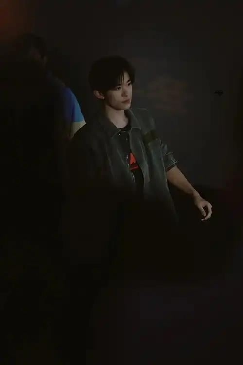 易烊千玺美图楼