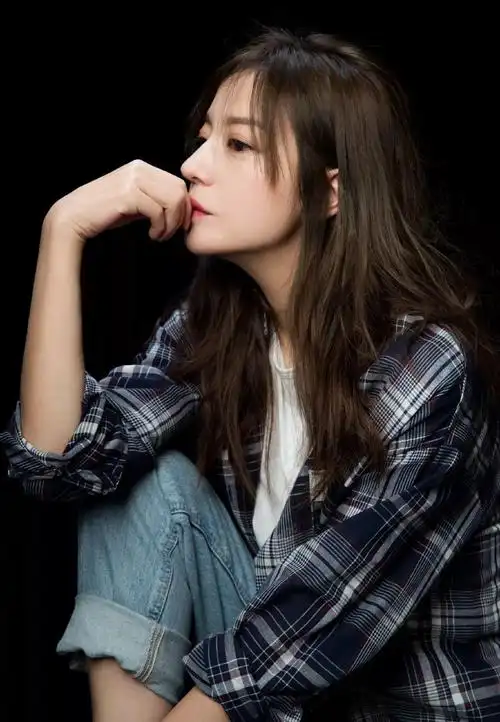 赵薇21年前照片曝光看完网友们都炸锅了