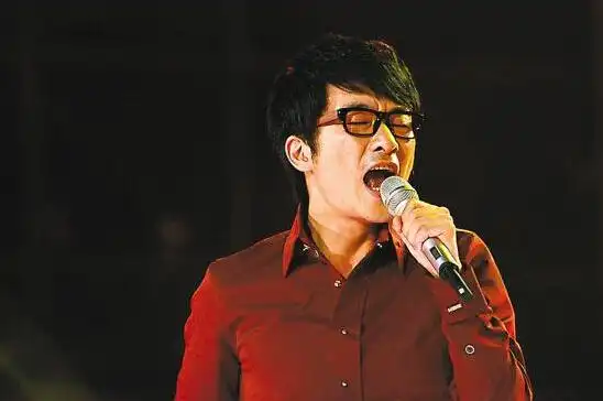 朱克被称"小齐秦" 想再去《好声音3》见偶像